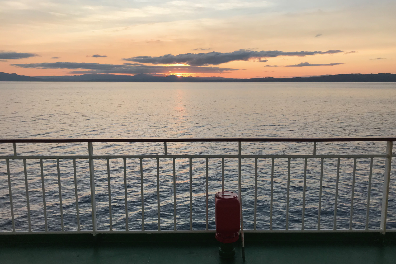 津軽海峡フェリー・西側デッキ